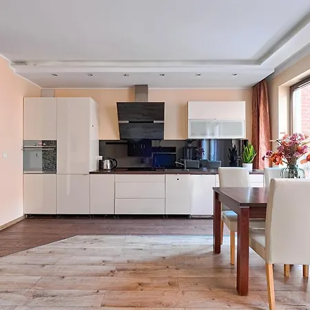 Апартаменты Urbannest Szafarnia 7 66 Гданьск